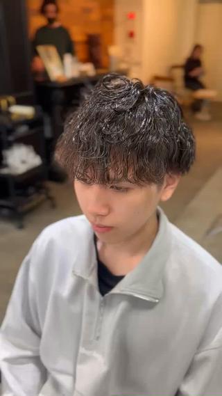 ご予約はプロフィールURLよりお待ちしております
・
DMでもご予約、質問等、お待ちしております
@dai__mira
・
Mira by green
神奈川県横浜市中央区尾上町5-68 馬車道R.Aビル 3F
火、水、木、土
  10:00~20:00
金曜 
  10:00~21:00
日曜、祝日
  9:30~18:30
・ 