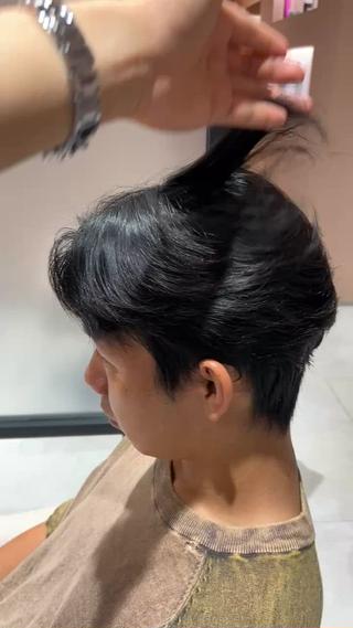 曲がる縮毛矯正でここまで綺麗に毛流れを作れます！ 