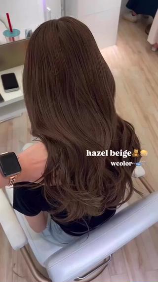 ダブルカラーでほんのり明るいbeige color 