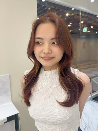 ブリーチなしの透明感カラーで
ワンランク上の上質な髪に♡♡♡

CHAINON CENTRE 【 シェノン サントル 】
top stylist ︎ 瀧本美咲

Instagram @chainon_misaki

大阪美容室/梅田美容室/大阪美容師/梅田美容師/茶屋町美容室/茶屋町美容師/ブリーチなし/ブリーチなしカラー/ブリーチなしダブルカラー/透明感カラー/ブリーチなしベージュ/ベージュカラー/TOKIOトリートメント/バイカルテ/バイカルテトリートメント/似合わせカット/似合わせカラー 