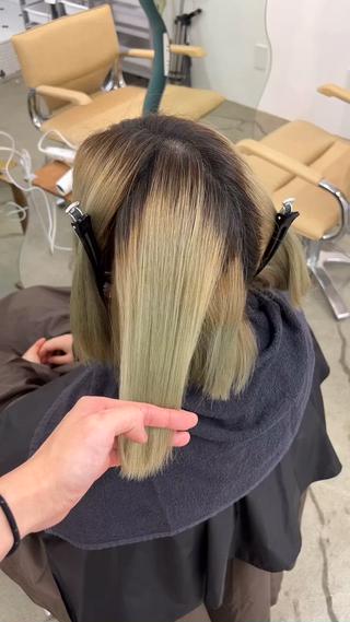 ショート カラー ムラ修正💎 艶髪ハイトーン💎のヘアスタイル