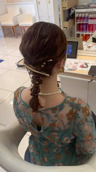 セミロング ヘアアレンジ 宮永 璃沙のヘアスタイル