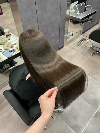 髪質改善ULTOWAトリートメントオリーブグレージュ 