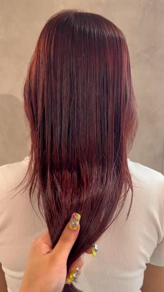 ワンカラーでここまで
暖色だと黒髪からもお色味出せます♡ 