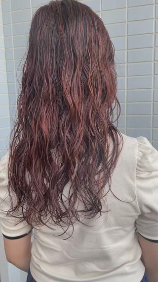 Highlight×Perm
オレンジカラーで今っぽく 