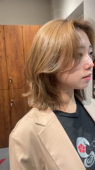 ショート 海外レイヤー/赤み 消しカラー/上原聖奈のヘアスタイル