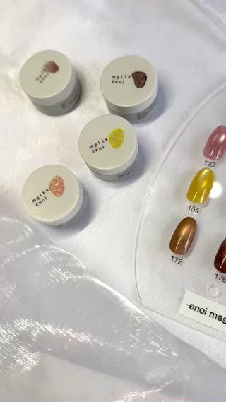 【enoi MAG】 トレンドメーカーを使用したワンカラークーポン／カラーやフォルムにこだわりたいお洒落女子に人気＊カラー10種類／2色まで選択OK◎ 