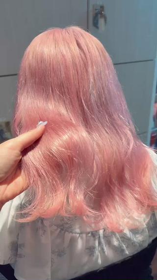 セミロング 熊田 秀佳のヘアスタイル