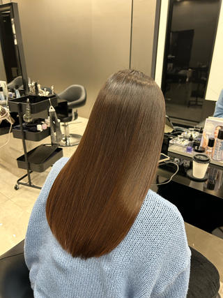 縮毛矯正でツヤツヤ美髪へ️

#仙台美容室#仙台美容院#縮毛矯正#縮毛矯正モデル#縮毛矯正モデル募集中
#縮毛矯正
#MAISONストレート
#美髪 