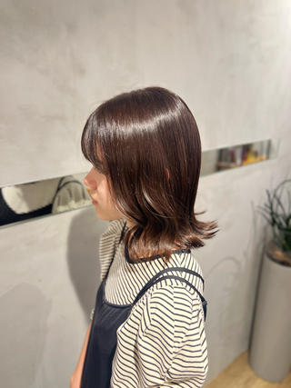 ミディアム カラー Garland 表参道所属・ミディアムレイヤー/ 艶カラー🎀　emiのヘアスタイル