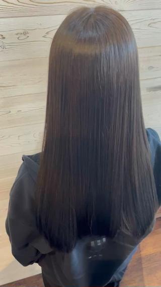 矯正後3ヶ月のメンテナンス
髪質改善トリートメントカラーです 