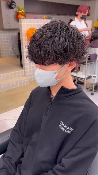 ミディアム パーマ メンズパーマ特化 TAIGAのヘアスタイル