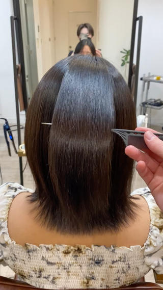 髪質改善縮毛矯正で
美髪、艶髪に
髪質に合わせた優しい薬剤選定で
癖も緩和され艶髪に

#ロング
#髪質改善トリートメント
#髪質改善
#縮毛矯正 