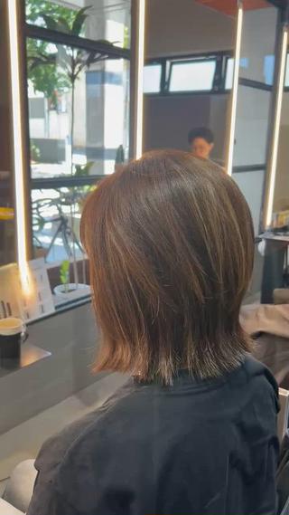 ミディアム カラー 艶カラー／ベージュ/ ショート/安岡哲兵のヘアスタイル