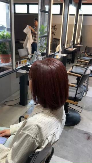 ミディアム カラー 艶カラー／ベージュ/ ショート/安岡哲兵のヘアスタイル