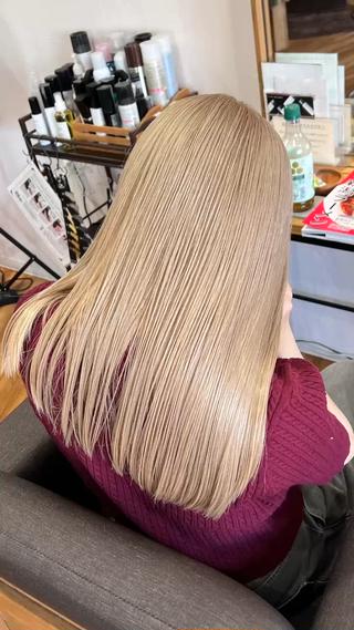 ブリーチカラー 