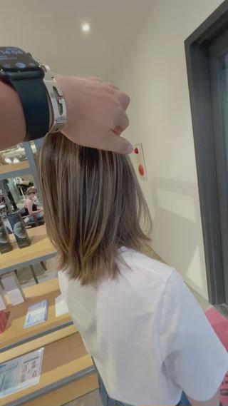 ミディアム ハイライトバレイヤー ジュ&縮毛矯正✨櫻野のヘアスタイル