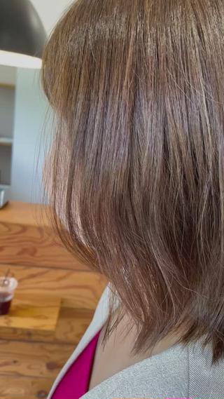 細かく入れたハイライトがナチュラルにキラキラと見えるようにしまし。 