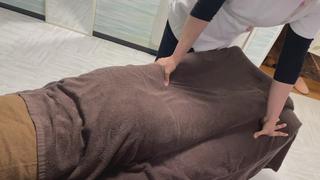 下肢のマッサージ
 