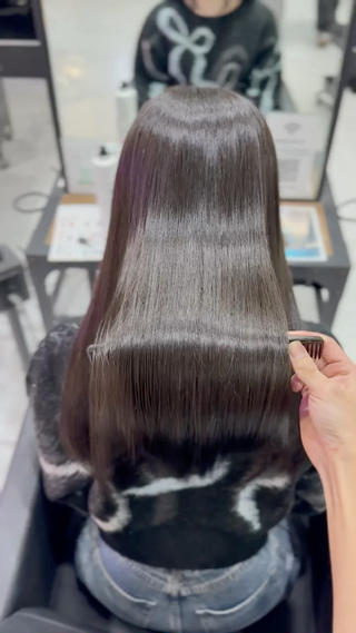 ロング カラー 髪質改善 艶髪カラー エクステ かいり✂️のヘアスタイル