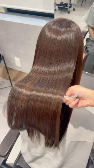 透明感カラー＋髪質改善トリートメントで艶髪 