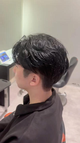 ミディアム パーマ メンズ メンズ特化／韓国風 /江戸谷大晴のヘアスタイル