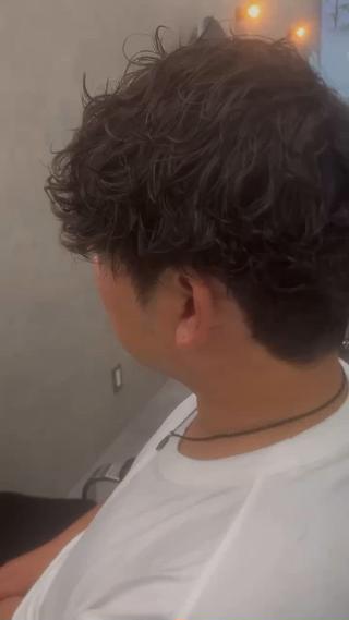 シャドウパーマ　
お任せください！

#メンズカット#メンズパーマ#シャドウパーマ#流山おおたかの森 