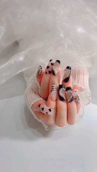 #スカルプ
#ハートネイル
#黒ネイル
#ツイードネイル
#長さだし 