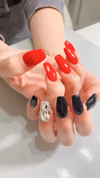 ネイル エムネイル サロンのネイルデザイン