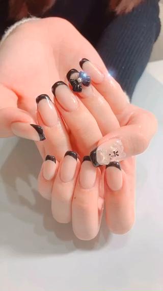 ネイル エムネイル サロンのネイルデザイン