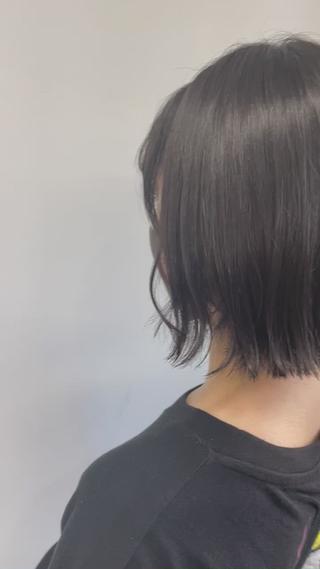 ショート パーマ ヘアアレンジ メンズ キッズ ネイル マツエク・マツパ 透明感カラー・レイヤ ー🎀amika🎀のヘアスタイル