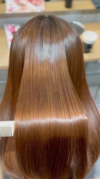 艶髪ストレート 