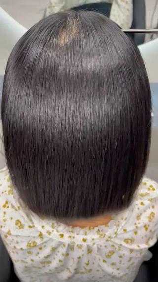 セミロング 半個室サロンyoures hair 髪質改善トリートメント東新宿店所属・榊原竜弥 髪質改善/美髪作りのヘアスタイル