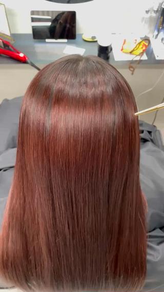 セミロング 半個室サロンyoures hair 髪質改善トリートメント東新宿店所属・榊原竜弥 髪質改善/美髪作りのヘアスタイル