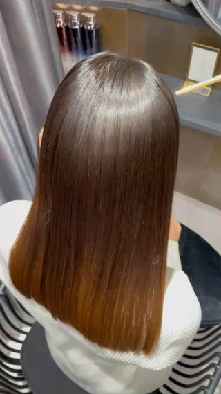 セミロング 半個室サロンyoures hair 髪質改善トリートメント東新宿店所属・榊原竜弥 髪質改善/美髪作りのヘアスタイル