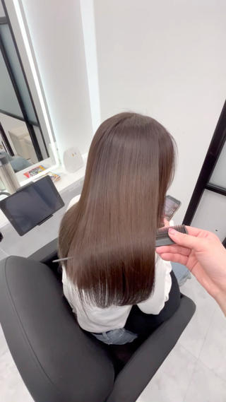 セミロング F.所属・miku 🍑髪質改善サロンのヘアスタイル