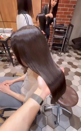 髪質改善
地毛風ストレート
酸性縮毛矯正
韓国艶髪ヘア
韓国スタイル
暗髪カラー

ドライだけでまとまる髪の毛
一度当てると半永久 