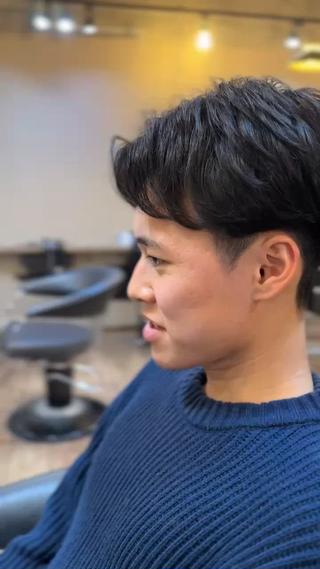 ベリーショートマッシュ

お客様センターパート希望だったので長さが足りませんが寄せてみました

希望があれば理想に近づけるように全力を尽くしてます！
お悩みなどあれば是非相談してください！
解決策をていあんさせていただきます！ 