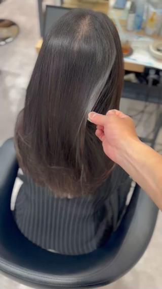 艶感・まとまり感はありつつも毛先の軽さも表現したローレイヤースタイル
ダウンスタイル・コテ巻き・アレンジを楽しみたい方に1番おすすめです♪ 