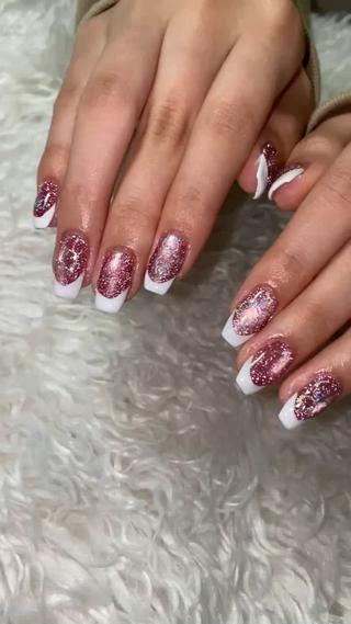 ネイル n o q r m. n a c h iのネイルデザイン