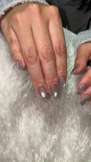 ネイル n o q r m. n a c h iのネイルデザイン