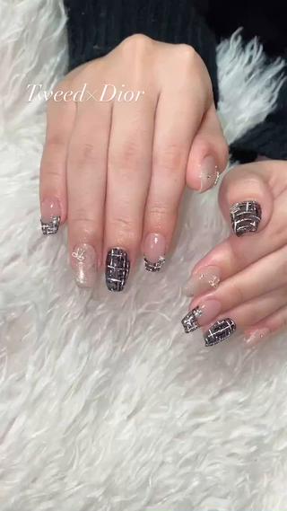 ネイル n o q r m. n a c h iのネイルデザイン