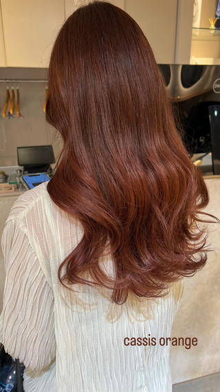 夏ぴったりのオレンジブラウン

暖色カラー人気です！！
 