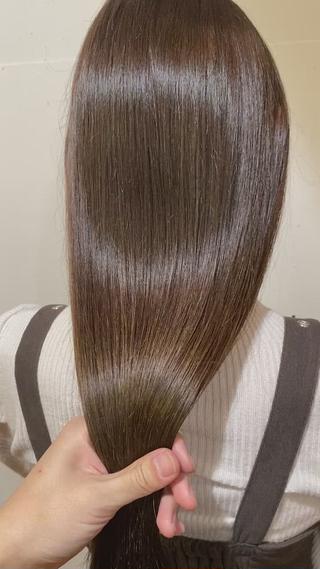 アッシュブラウン 