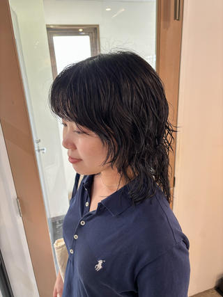 ミディアムレイヤーのボブスタイル◎

緩めの質感がとてもおすすめです◎ 