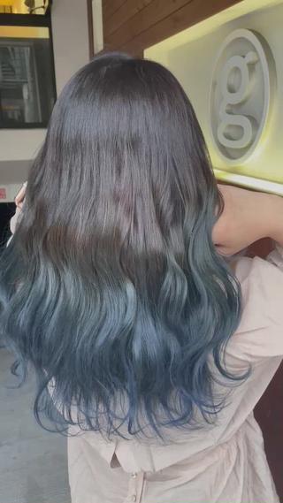 #ネイビーグラデーション 