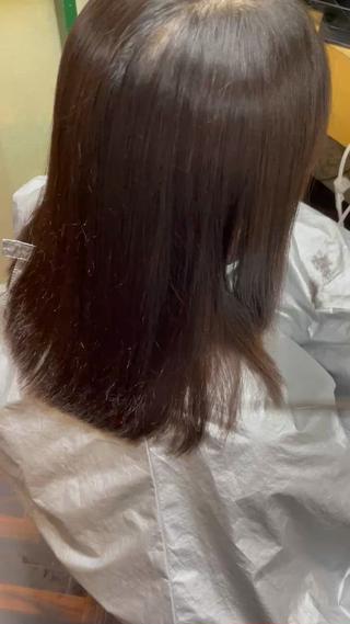 セミロング パーマ katae sayoriのヘアスタイル