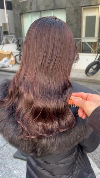 ミディアム カラー ハイトーンボブ 前田 表参道　グレージュのヘアスタイル