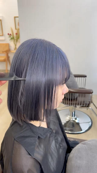 LAケラチントリートメント

アメリカビバリーヒルズで1回4万円のトリートメント
が日本初上陸

◎癖やうねり、痛みなどのお悩みを劇的に改善
◎広がりを抑えツヤツヤのまとまりのある髪に
◎ヘアカラーとの同時施術が可能
　ブリーチ毛の方にもおすすめです！
◎トリートメントの効果が1ヶ月以上持続
.
.

是非一度お任せください！ 