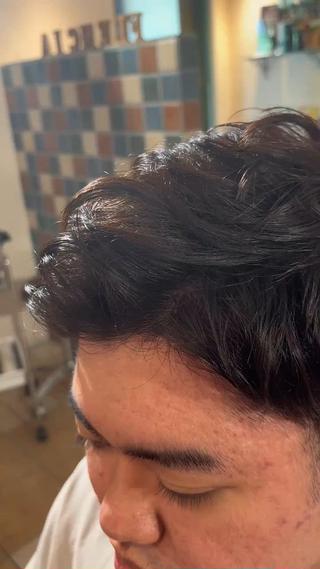 メンズアップバングパーマスタイル 